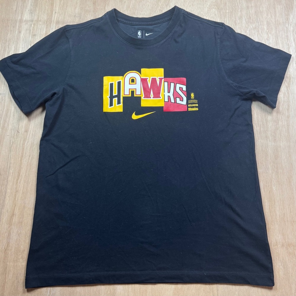 Nike Atlanta Hawks‎ NBA Men's Black Graphic T-Shirt Tee Size L